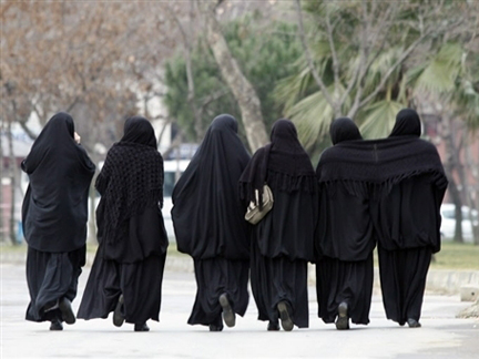 Femmes voilées à Istanbul.(Photo : AFP)