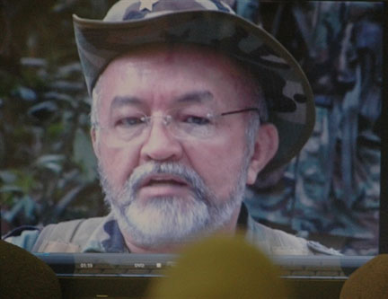 Raul Reyes, sur une vidéo projetée à l'occasion d'un sommet alternatif à Santiago, en novembre 2007.(Photo : AFP)