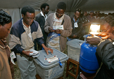 Les bulletins de votes des élections générales du 29 mars vont être recomptés par la commission électorale.(Photo: Reuters)