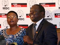 Morgan Richard Tsvangirai, principal opposant de Robert Mugabe est  donné vainqueur par son parti, le MDC pour l’élection présidentielle du 29 mars dernier. 
(Photo : Reuters)