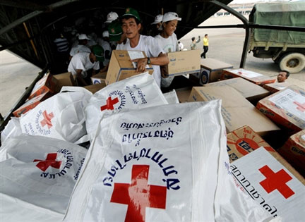 Le Haut commissariat de l'ONU pour les réfugiés a annoncé qu'un premier convoi de 20 tonnes d'aide est arrivé en Birmanie depuis la Thaïlande.(Photo : AFP)