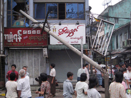 Le cyclone Nargis, de catégorie 3, a tué plus de 200 personnes rien qu'à Rangoon, la principale ville du pays. (Photo : Reuters)