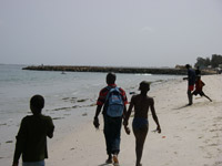 A Thiaroye, les tentatives de gagner l'Europe clandestinement ont longtemps commencé de cette jetée. (Photo : Coumba Sylla)