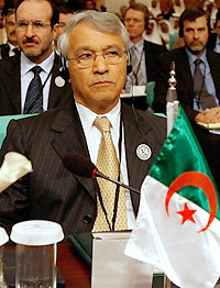 Le ministre algérien de l’Energie, Chakib Khelil, également président en exercice de l’Organisation des pays exportateurs de pétrole, le 22 juin 2008.(Photo : AFP)