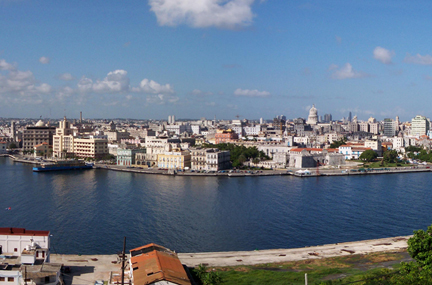 Vue panoramique de la capitale cubaine, La Havane.