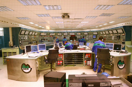 Dans la centrale électronucléaire de Krsko, le 5 juin 2008.(Photo : Reuters)