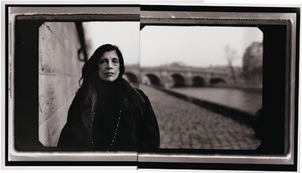 Susan Sontag, Quai des Grands-Augustins, Paris, 2003
© Annie Leibovitz/ Contact Press Images