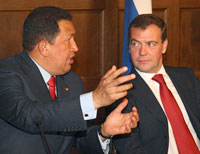 A l'issue de l'entretien avec le président russe Dmitri Medvedev, Hugo Chavez a déclaré : «&nbsp;<em>pour notre défense, la coopération militaro-technique (avec Moscou) est particulièrement importante&nbsp;</em>».(Photo : Reuters)