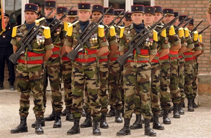 Des militaires français de l'Isaf ( la Force internationale d'assistance à la sécurité de l'Otan ) à Kaboul, le 5 août 2008.(Photo : AFP)