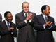 (de gauche à droite) Les présidents gabonais Omar Bongo Ondimba, français Jacques Chirac et camerounais Paul Biya.(Photo : AFP)