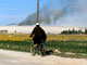 Le site de l'OCP (Office chérifien des phosphates) dans la région de Khouribga, avec au loin les fumées industrielles.( Photo : Cerise Maréchaud / RFI )