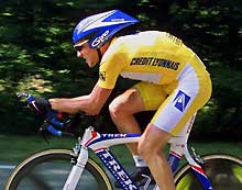 Lance Armstrong en 2000, lors d'un contre-la-montre du 87e Tour de France. (Photo: AFP)