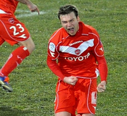 Jonathan Lacourt ouvre la marque pour Valenciennes, son premier but en Ligue 1.(Photo : AFP)